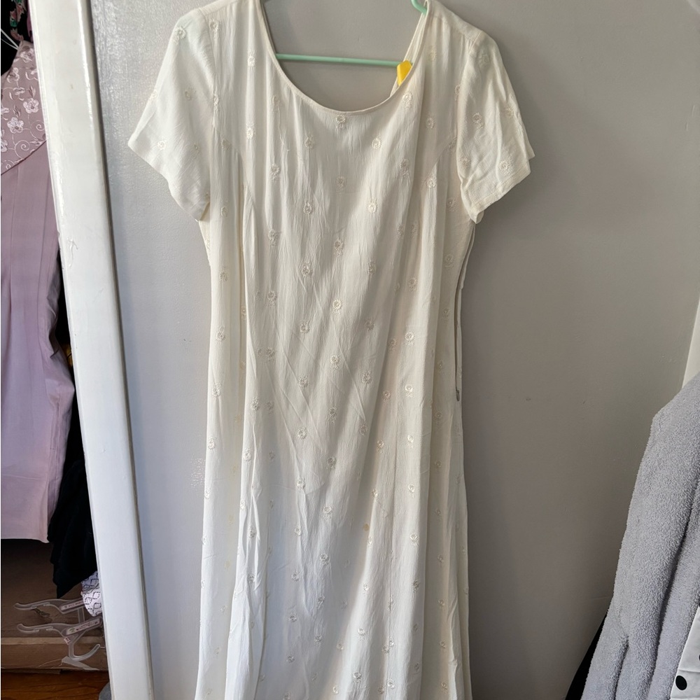 Women's Cream Short-Sleeve Embroidered Maxi Dress